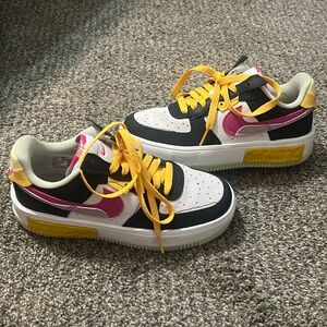 Nike Air Force 1